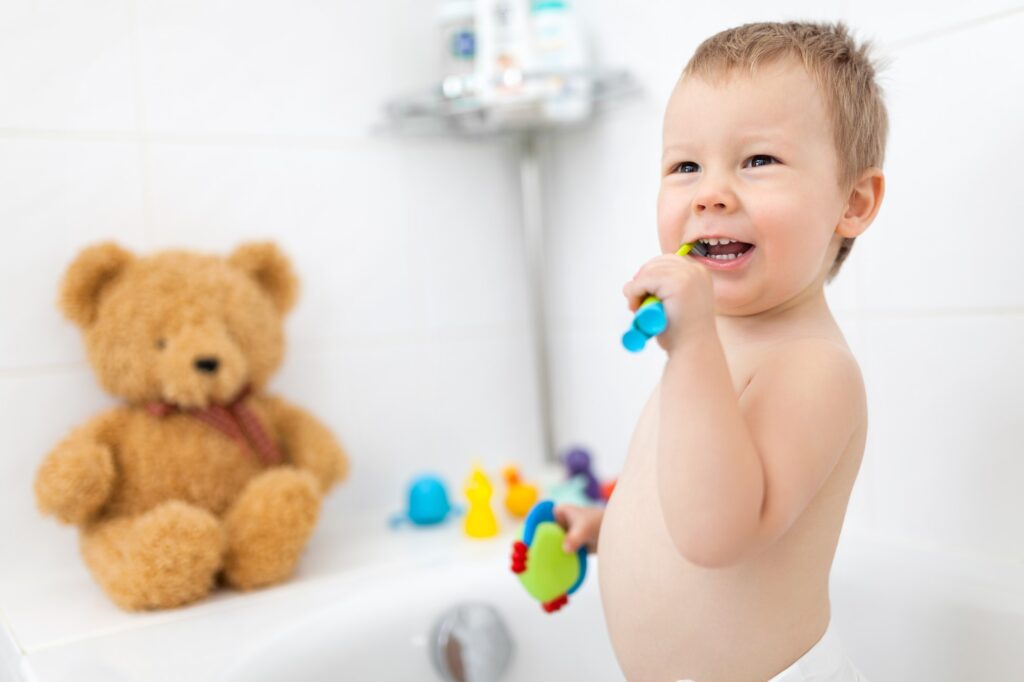 baby toothbrush age
